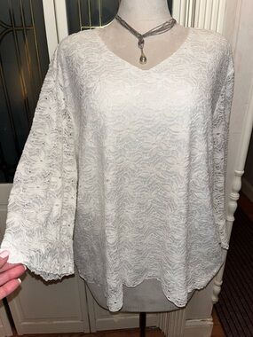 Cato Lace, Flowy Plus Size 26/28W Blouse 
Bridal, Romantic Summer Boho Vibes